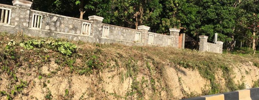 Land in Kep on main road for sale (1)