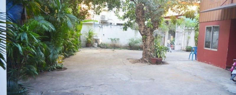 3 bedrooms Apartment for rent in Chamkarmon (10)