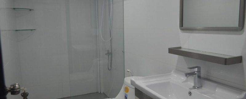 Apartment on 2nd floor for sale in Daun Penh (1)