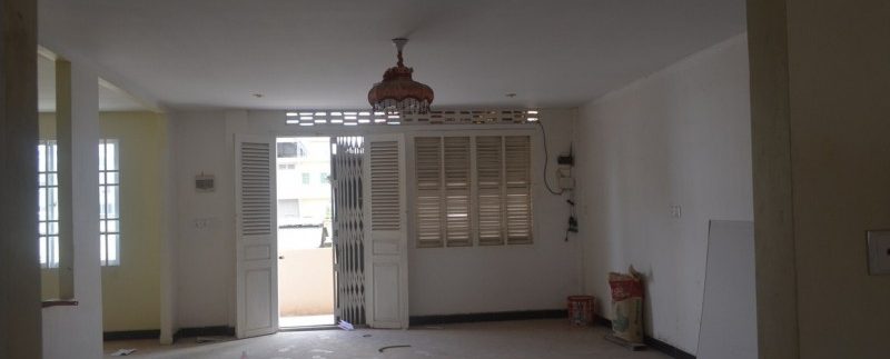 Flat house on 3rd floor for sale (10)