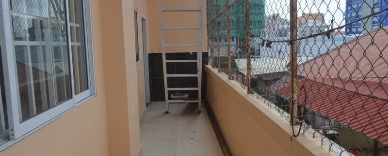 Flat house on 3rd floor for sale (7)