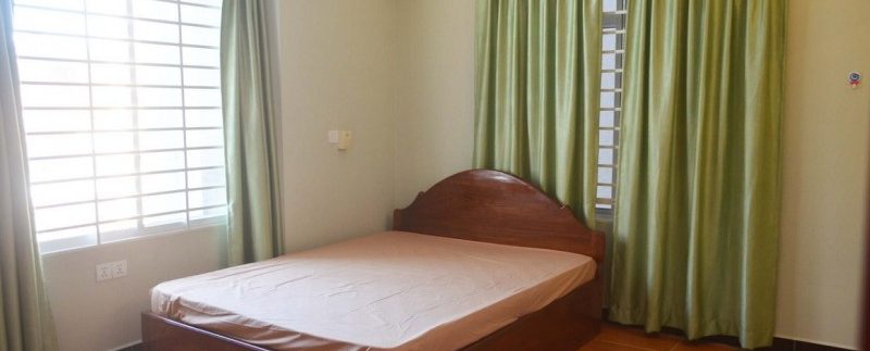 Nice service apartment for rent at BKK3 (3)