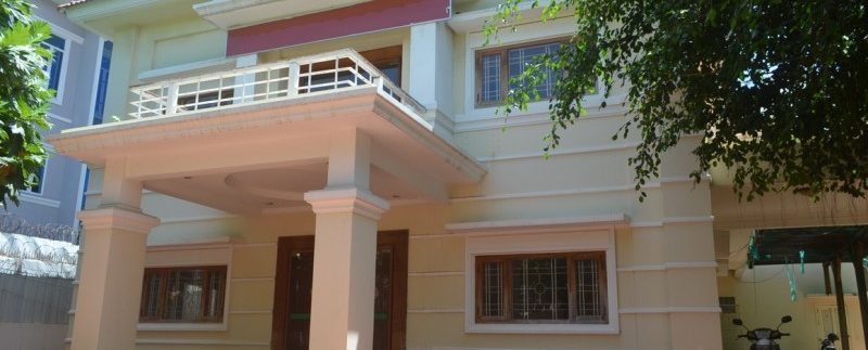 9-bedroom villa for rent in Toul Kork (1)