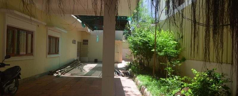 9-bedroom villa for rent in Toul Kork (11)