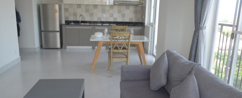 Apartment-with-swimming-pool-for-rent-in-Toul-Kork-1-770x386 (3)