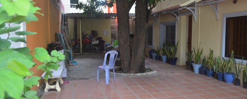 4-bedroom apartment for rent in Toul Kork (3)