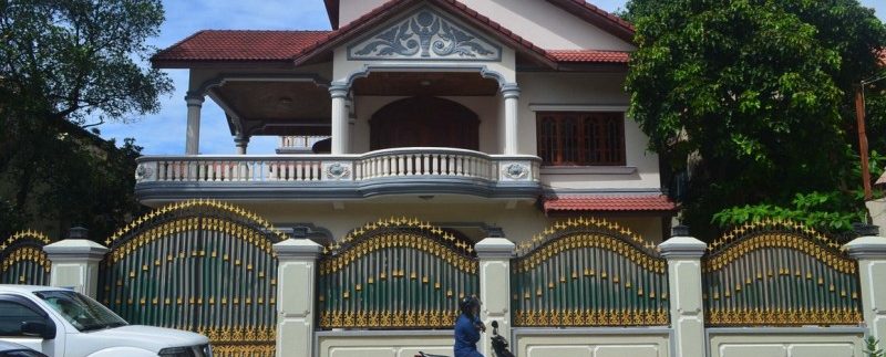 5-bedroom villa for rent in Toul Kork (1)