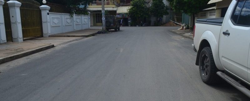 5-bedroom villa for rent in Toul Kork (3)