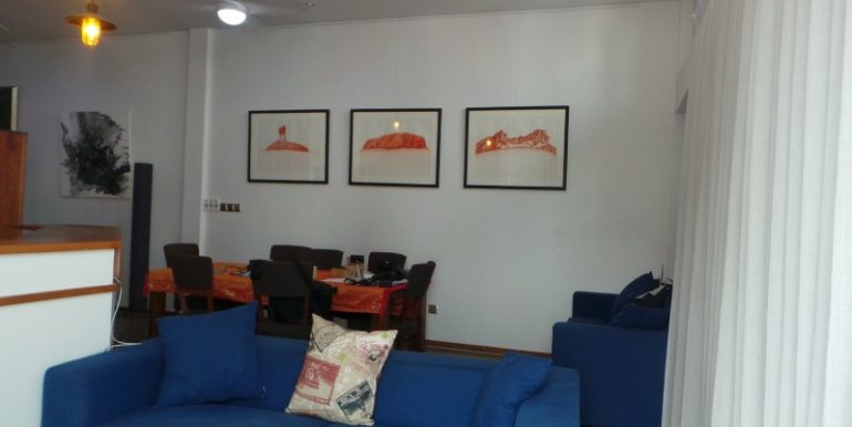 Large Apartment for sale near central market (11)