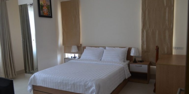 Brand New Apartment With Swimming Pool For Rent Daun Penh (6)