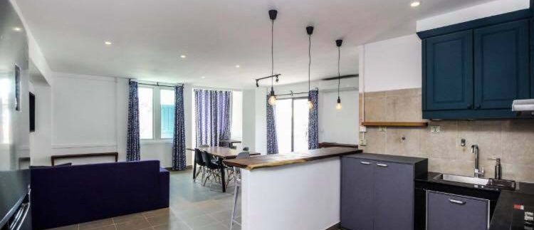 Duplex floors Apartment for Rent in Daun Penh (1)