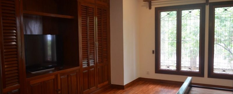Beautiful Villa For Rent In Toul Kork (15)