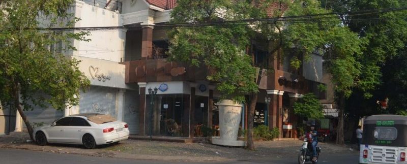 Corner Villa For Rent In BKK1 (2)