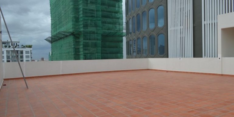 Commercial Building For Rent or Sale In BKK1 (4)