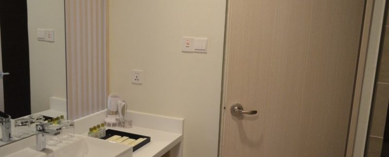 SERVICE APARTMENT WITH TWO BEDROOMS FOR RENT IN TOUL KORK (7)