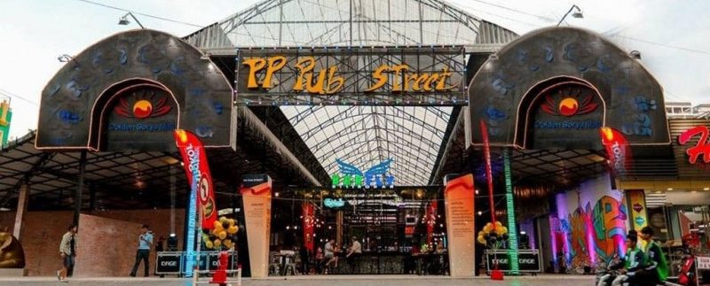 SHOP FOR RENT IN DAUN PENH (1)