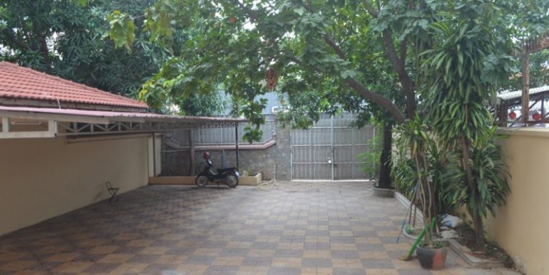 Villa With 7 Bedrooms For Rent In Toul Kork (4) - Copy