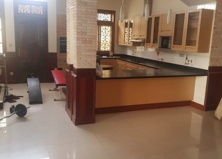 52947220_257518684968091_7469887157918760960_n