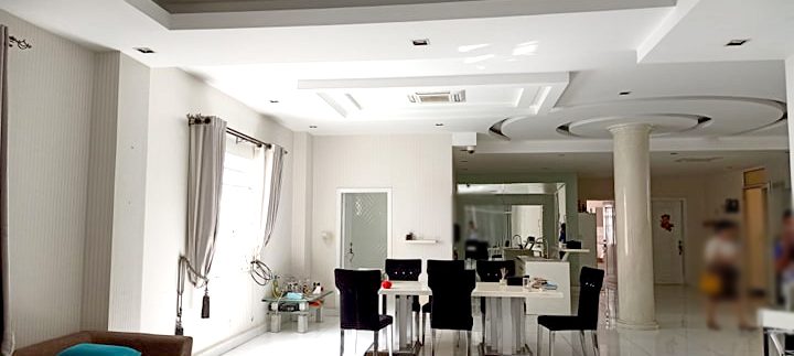 64477460_2321933198125700_1869472051312459776_n