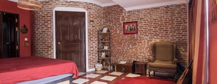 65871467_881938802154506_8546482442226106368_n