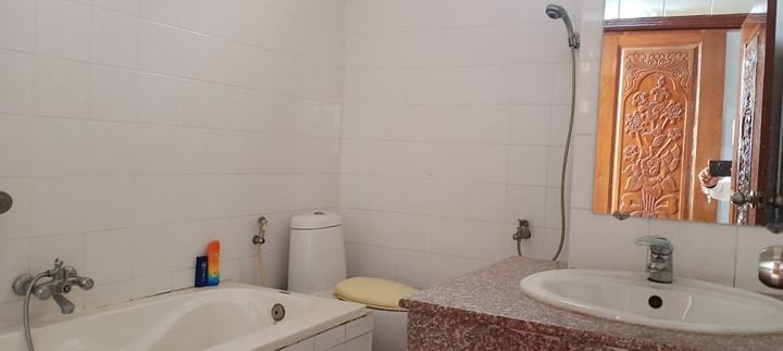 66133367_1075583509318550_2930697636237279232_n