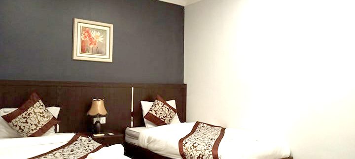 67205598_422128081728744_7988554430855249920_n