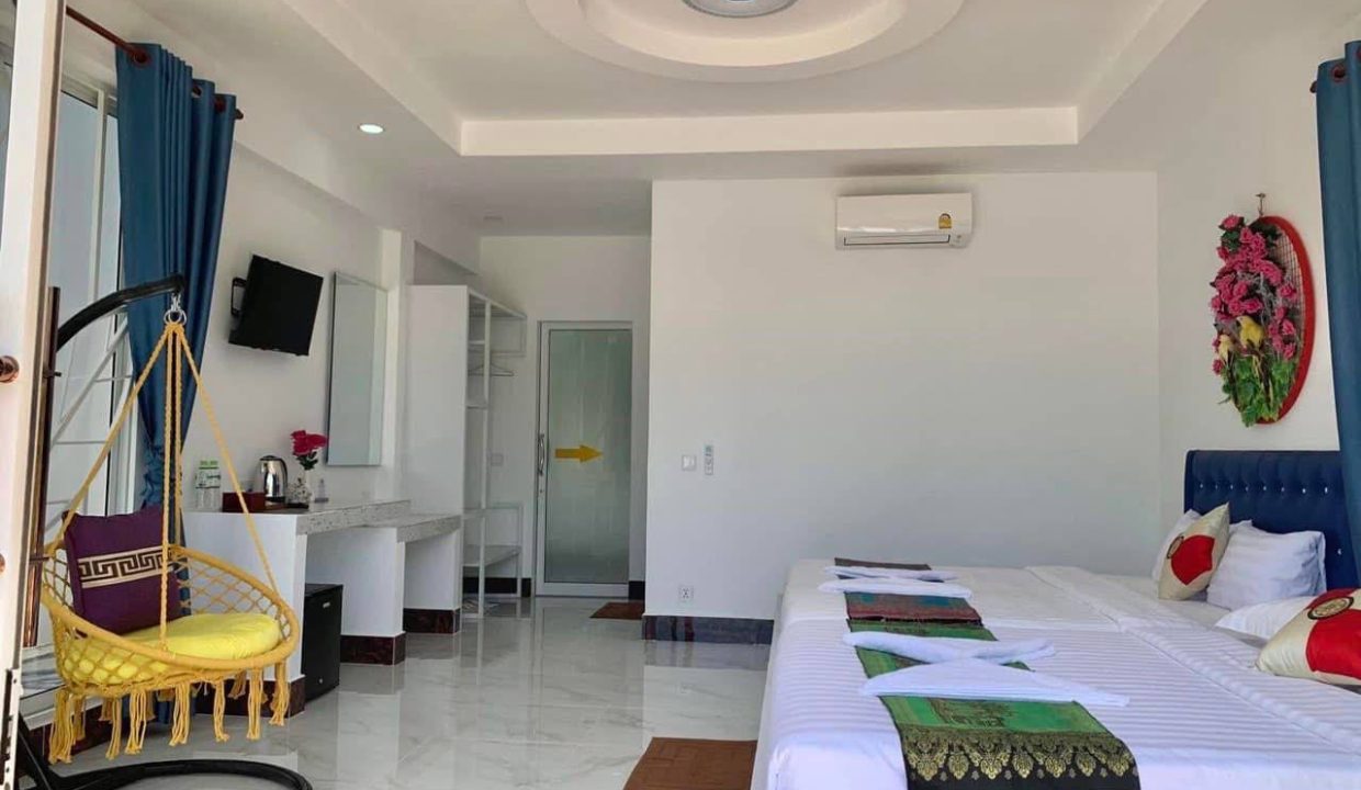 Charming 7-Bedroom Bungalow for Rent in Krong Kaeb good view